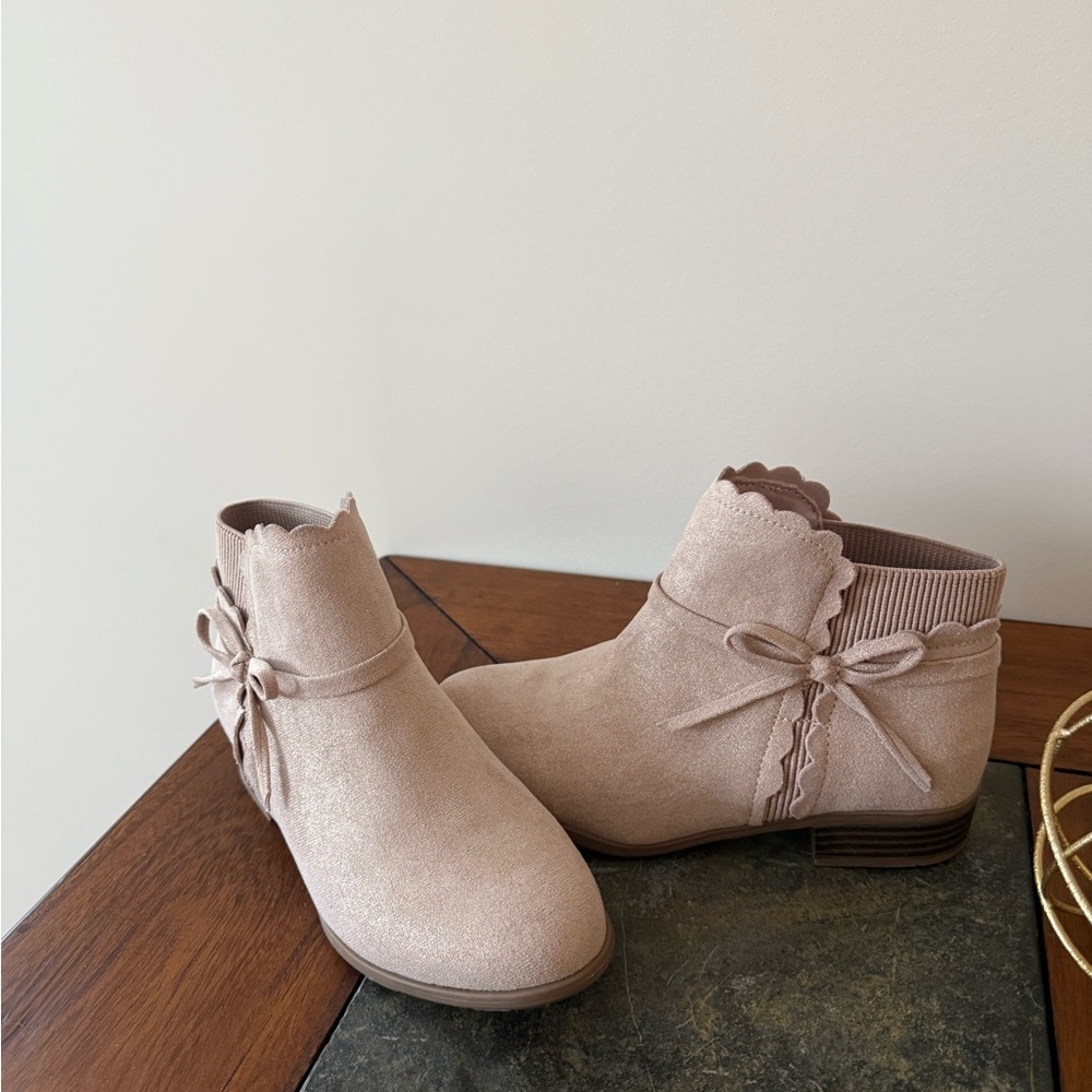 Kelly & Katie Light Tan Ankle Booties